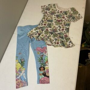 Disney Princess 2pc Outfit Size 4T Floral Peplum Top & Character Leggings